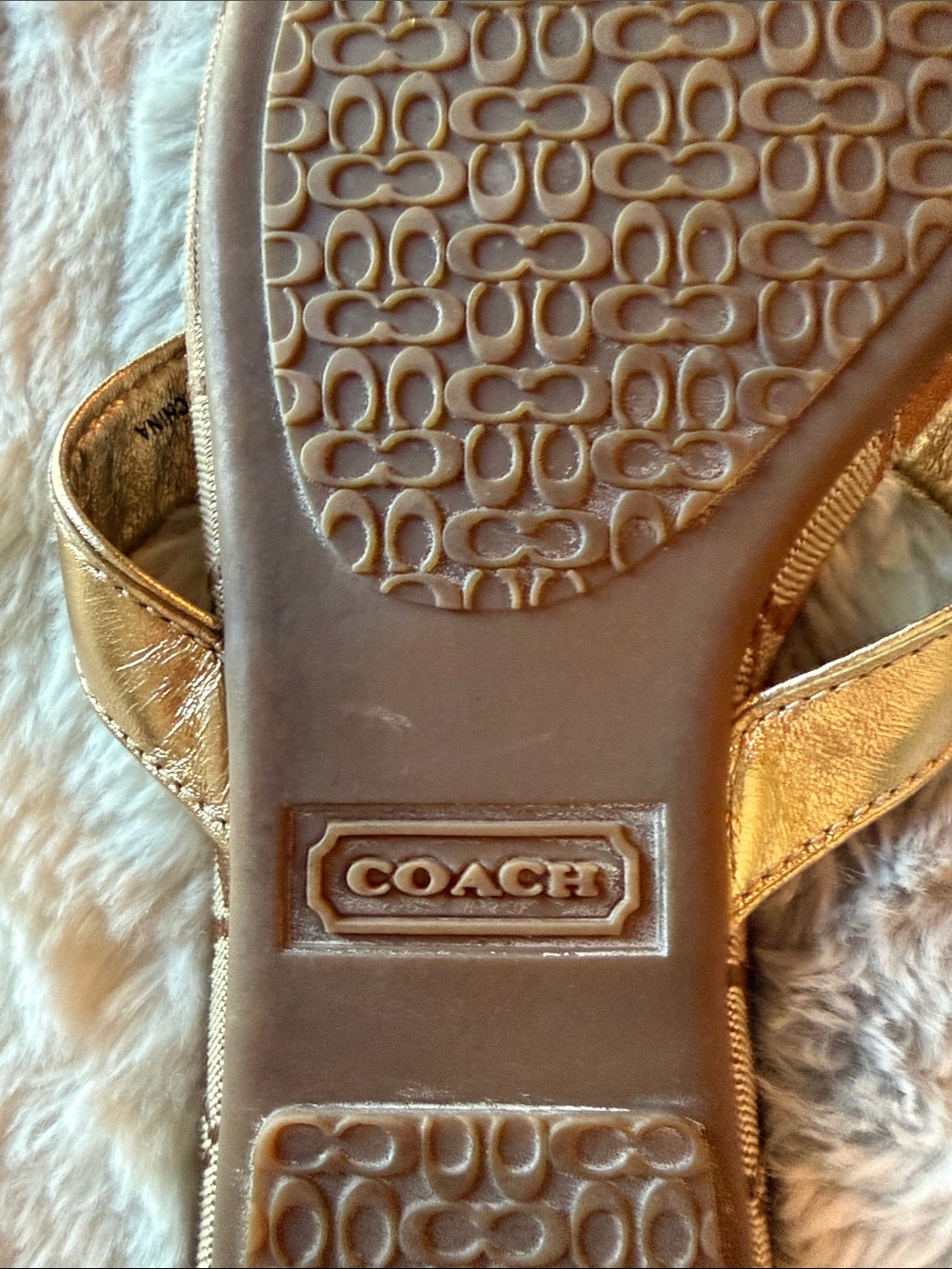 Coach Sherrie Metallic Kid Gold Floral Accent Sandals Size 10 M - Picture 5 of 7